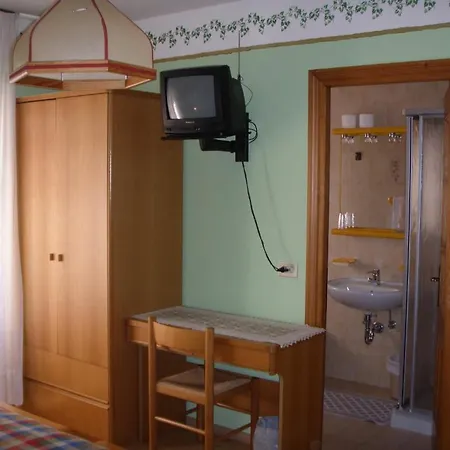 Ombrettola Hotel
