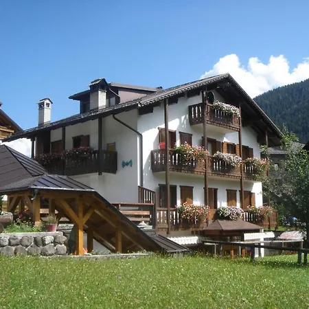Ombrettola Hotel 2*